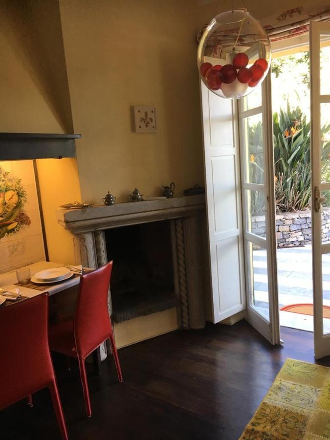 ポルトヴェーネレCasa Rossaアパートメント エクステリア 写真