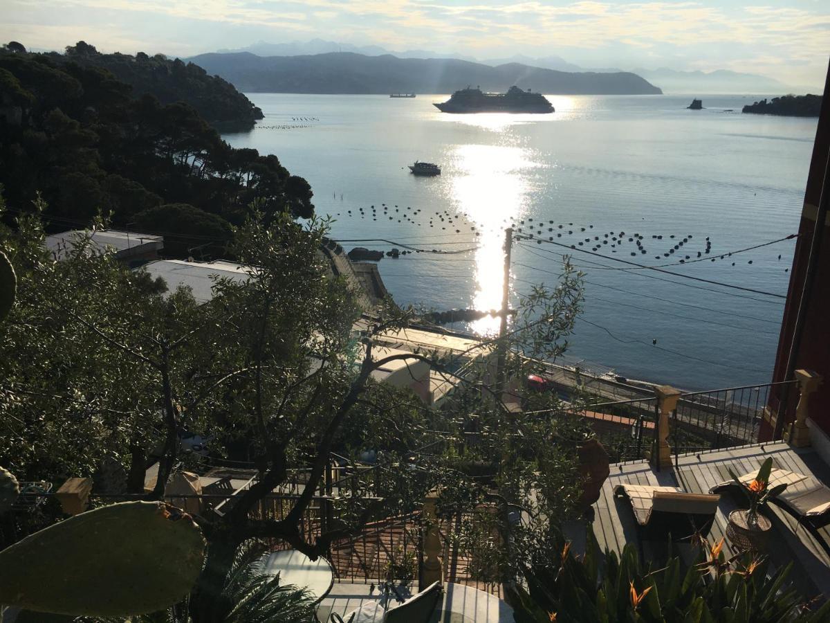 ポルトヴェーネレCasa Rossaアパートメント エクステリア 写真