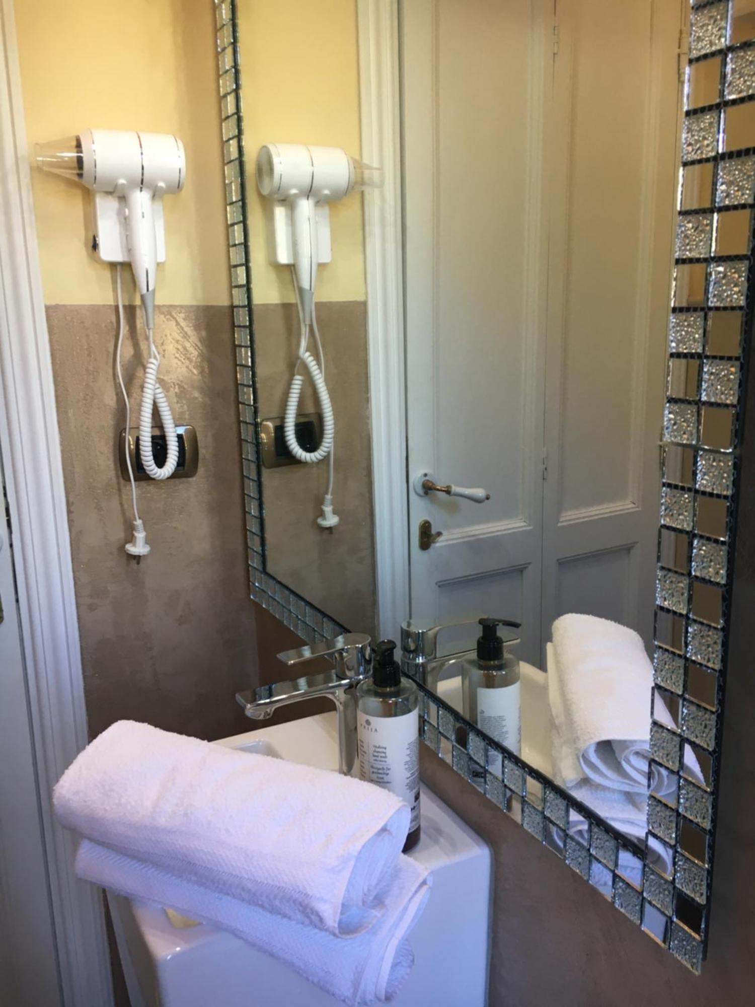 ポルトヴェーネレCasa Rossaアパートメント エクステリア 写真